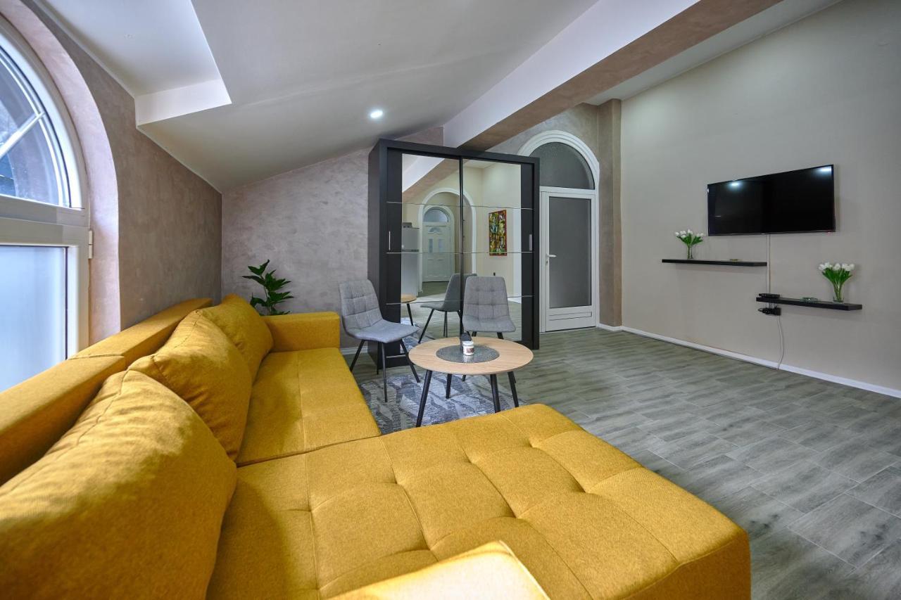 Vanimi Lux Apartmani Kikinda Dış mekan fotoğraf