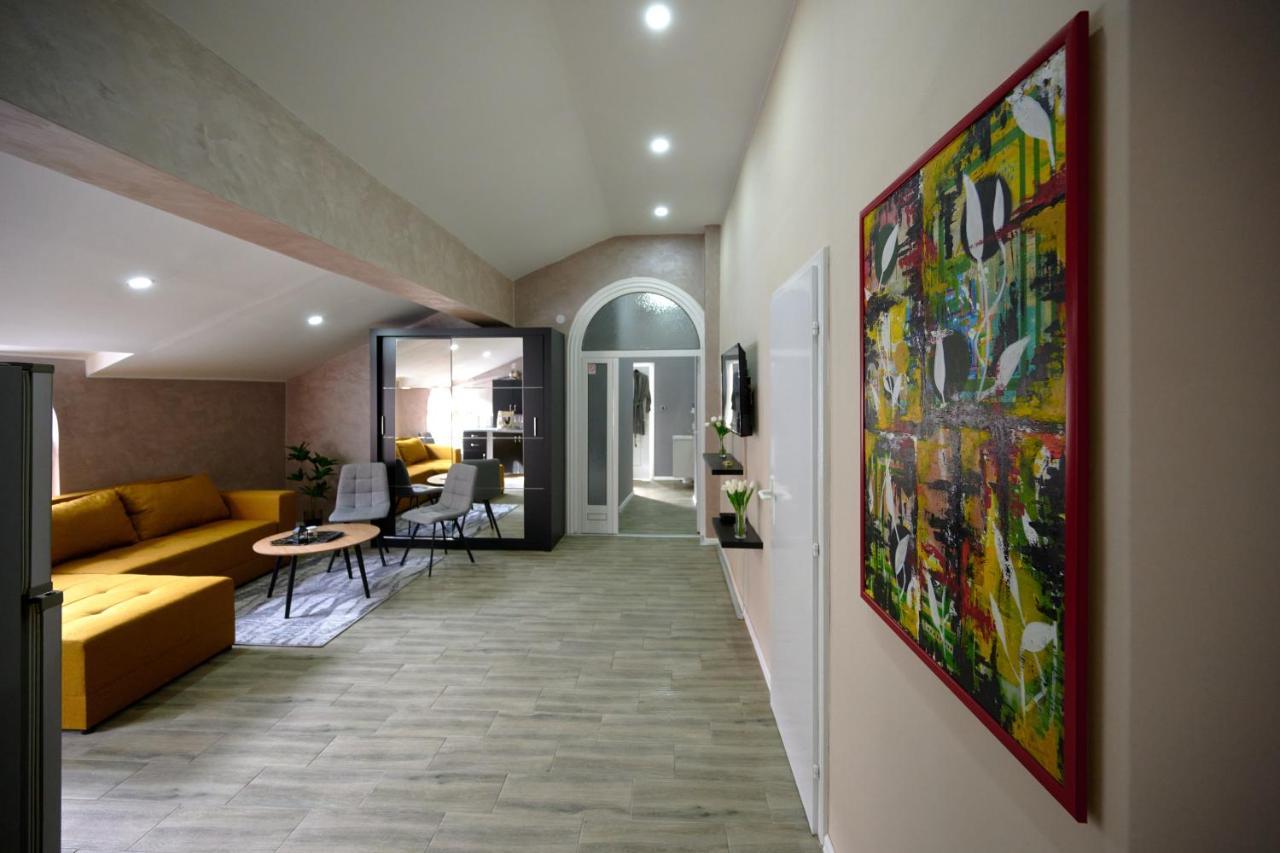 Vanimi Lux Apartmani Kikinda Dış mekan fotoğraf